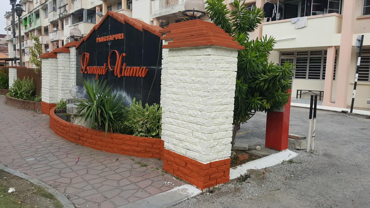 Anjung Homestay Sepang Eksteriør billede